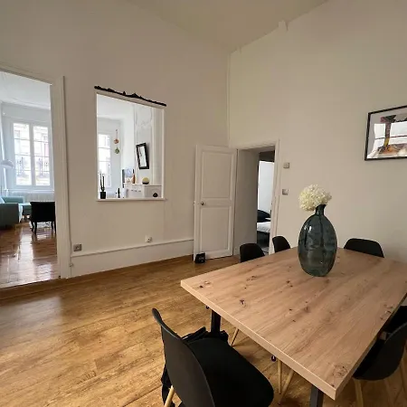 Grand Elegant Et Spacieux 6 Personnes * Le Puy-en-Velay