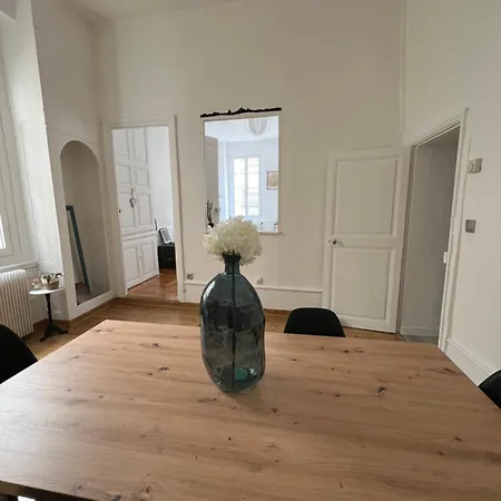 Grand Elegant Et Spacieux 6 Personnes * Le Puy-en-Velay