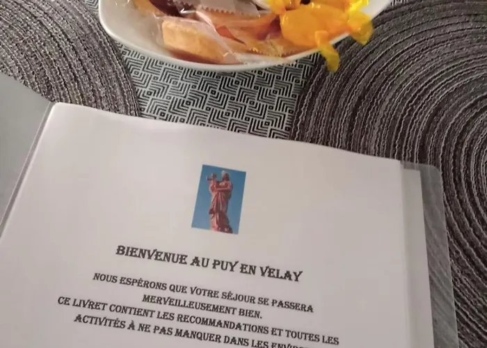 Grand Elegant Et Spacieux 6 Personnes Le Puy-en-Velay